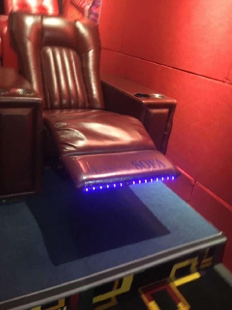 home theater chairs with footrest light