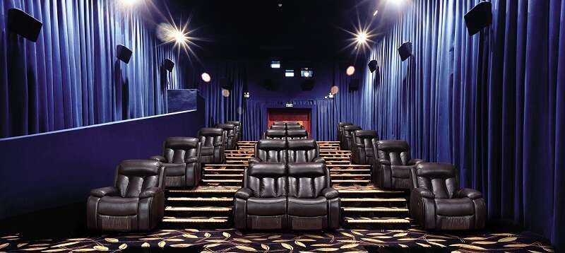 cinema with manual recliner