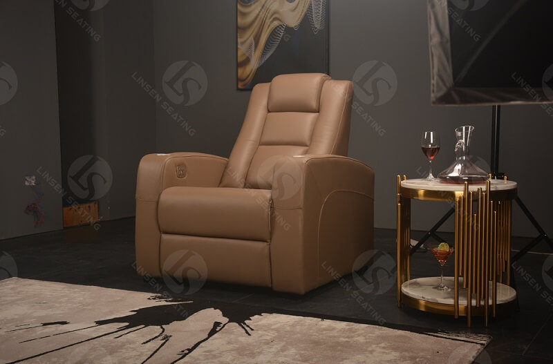 theater recliner sofa with dock for accessories