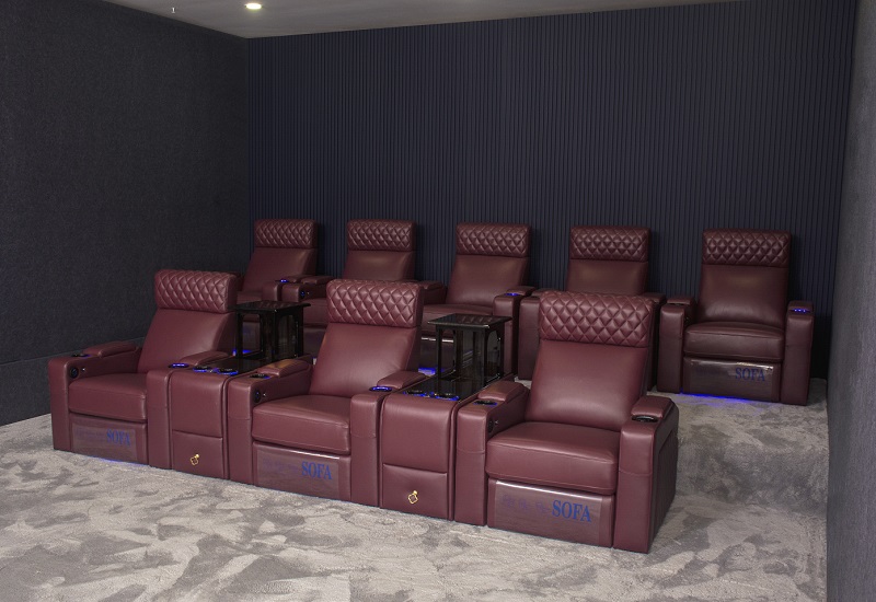 power reclining sofa with console