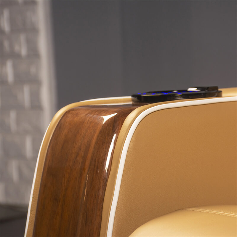 nice arm wood finishing