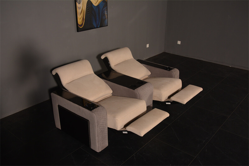 reclining luxurious theater chairs